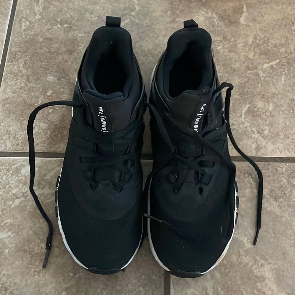 Nike Flex TR tennis Shoes black size 8